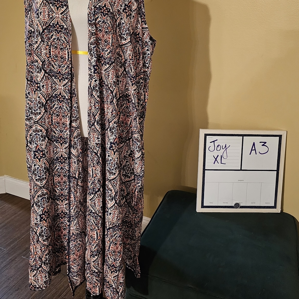 XL Joy Lularoe Duster